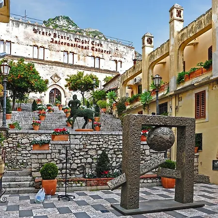 Calarosa Apartment