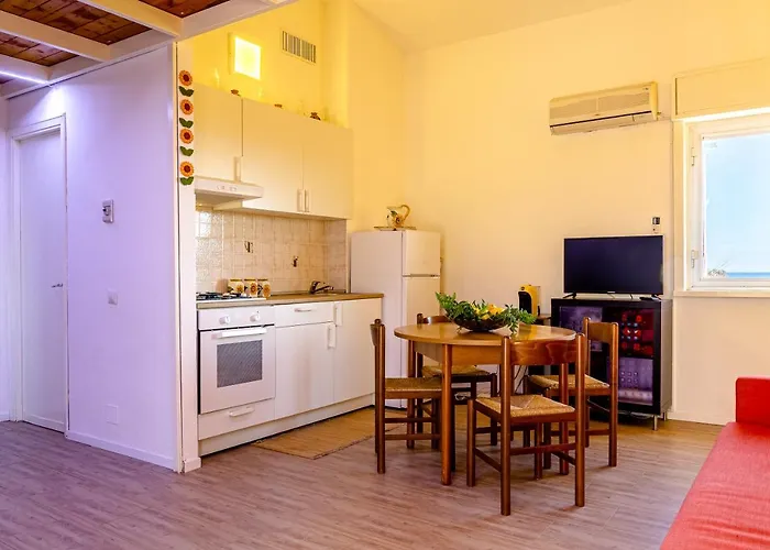 Apartment Calarosa Giardini Naxos