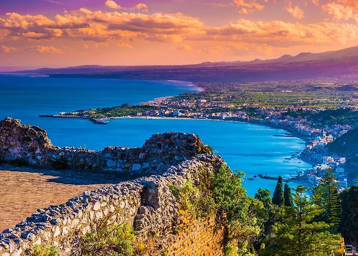Calarosa Giardini-Naxos